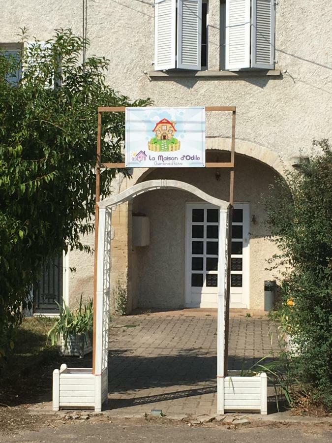 La Maison D'Odile Beaujeu-Saint-Vallier-et-Pierrejux Exteriör bild
